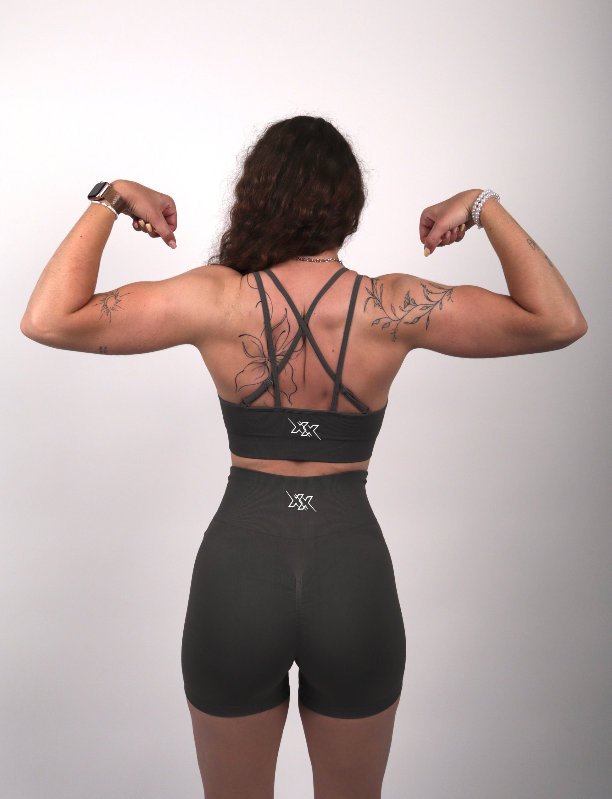 Performance Short Stone Grey