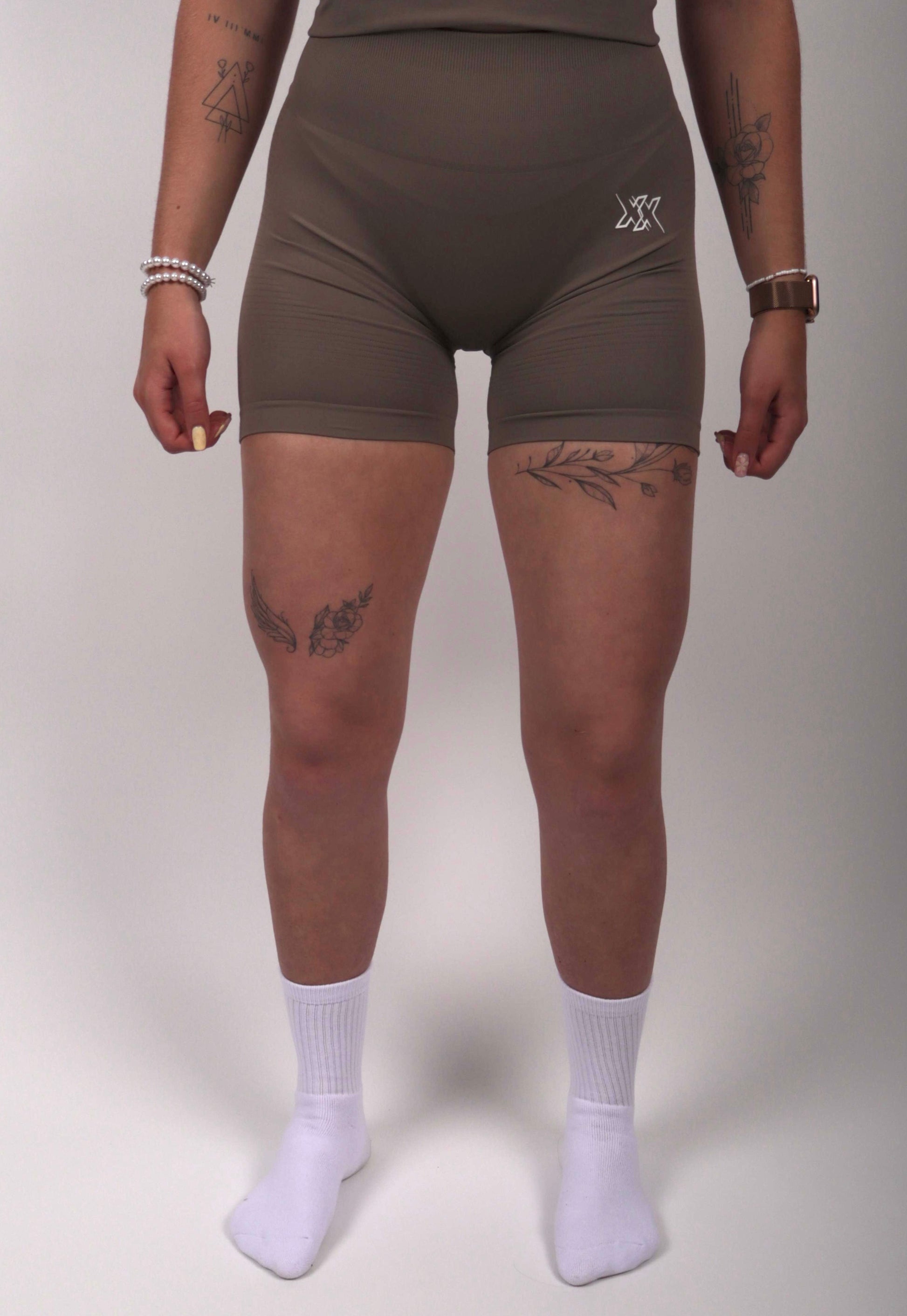 Rose Short – Desert Beige